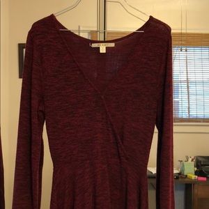 Long sleeve V-Neck Dark Red knee length dress